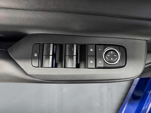 toyota Prius Prime 2024 - 13