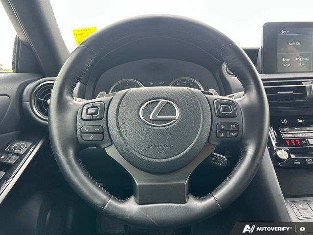 lexus IS 2024 - 17