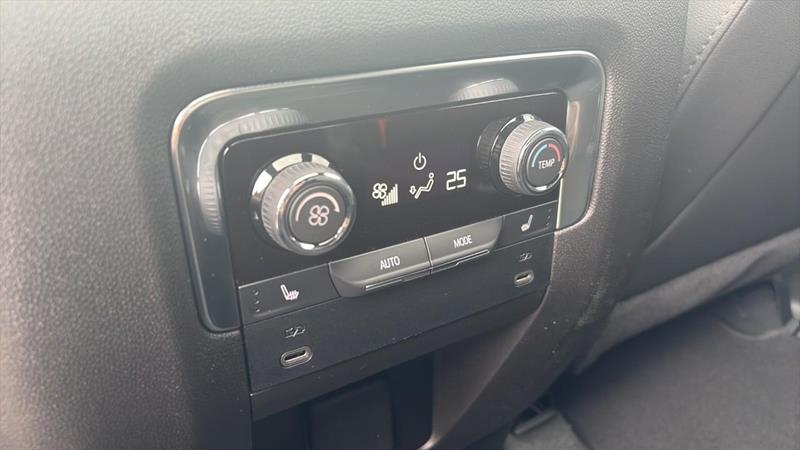chevrolet Tahoe 2026 - 26
