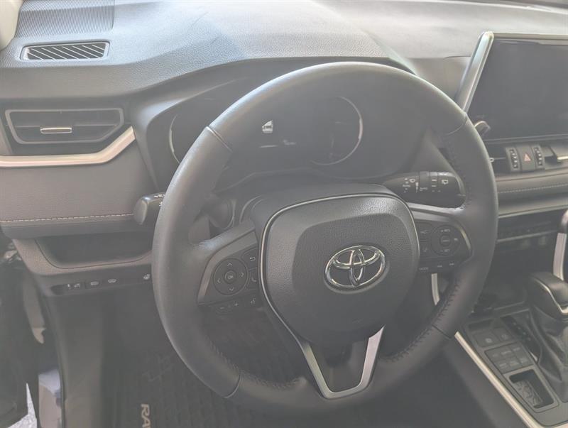 toyota RAV4 2023 - 12