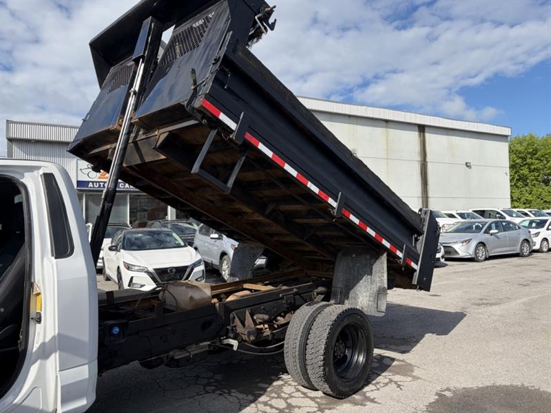 ford Super Duty F-550 DRW 2017 - 17