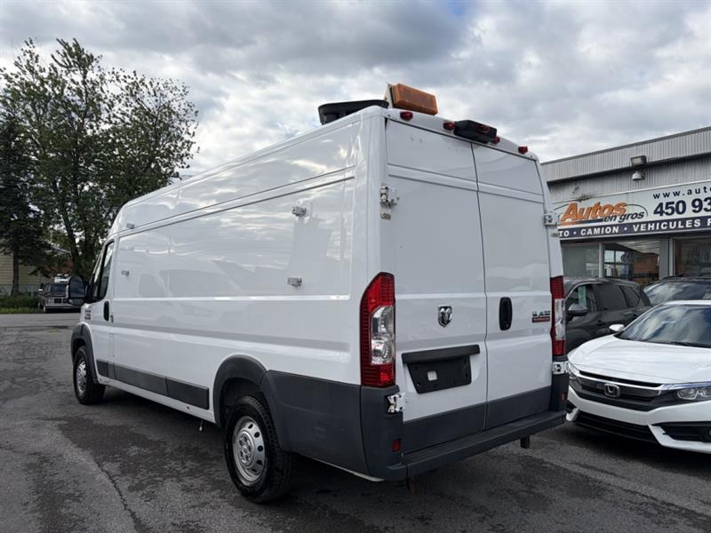 ram ProMaster fourgonnette utilitaire 2017 - 2