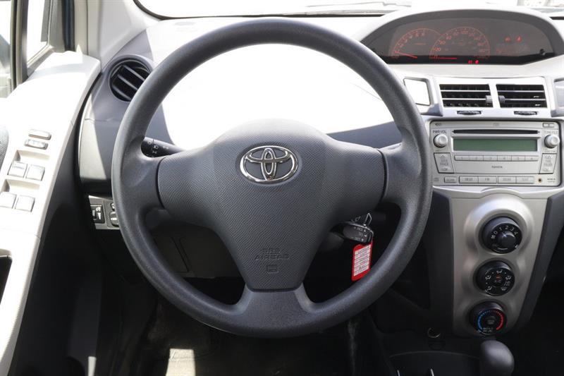 toyota Yaris 2009 - 9