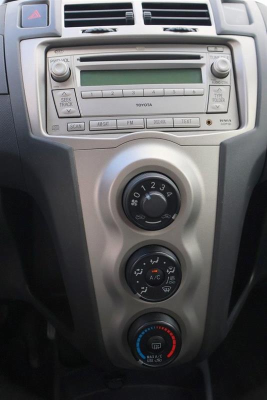 toyota Yaris 2009 - 12