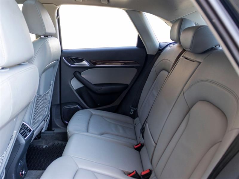 audi Q3 2018 - 14