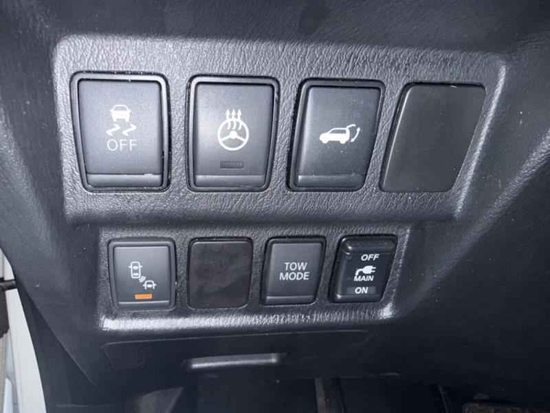 nissan Pathfinder 2019 - 13