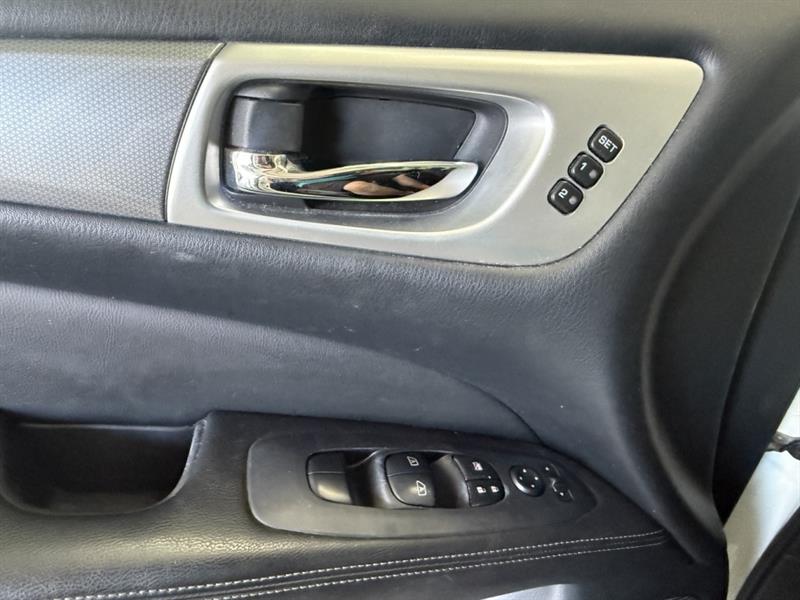 nissan Pathfinder 2019 - 14