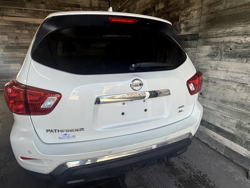 nissan Pathfinder 2019 - 17