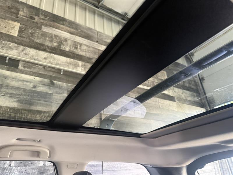 nissan Pathfinder 2019 - 23
