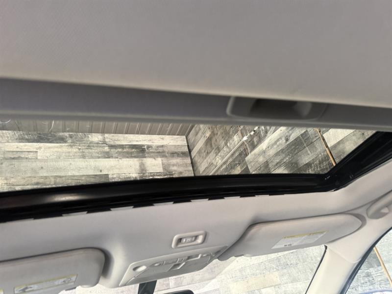 nissan Pathfinder 2019 - 24