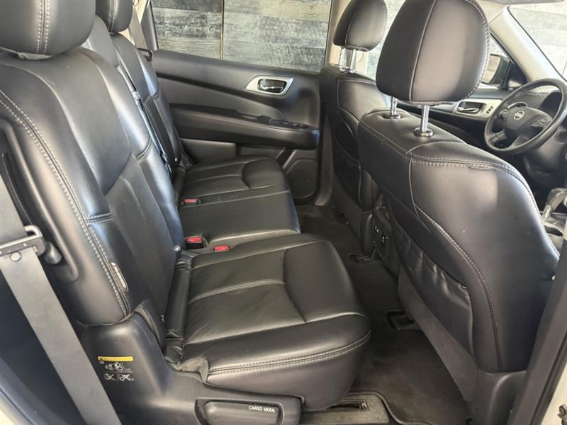 nissan Pathfinder 2019 - 26