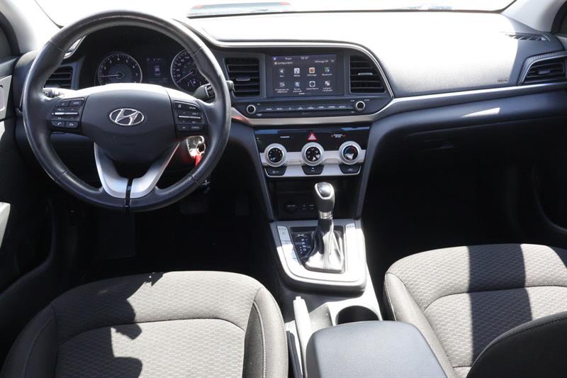 hyundai Elantra 2020 - 13