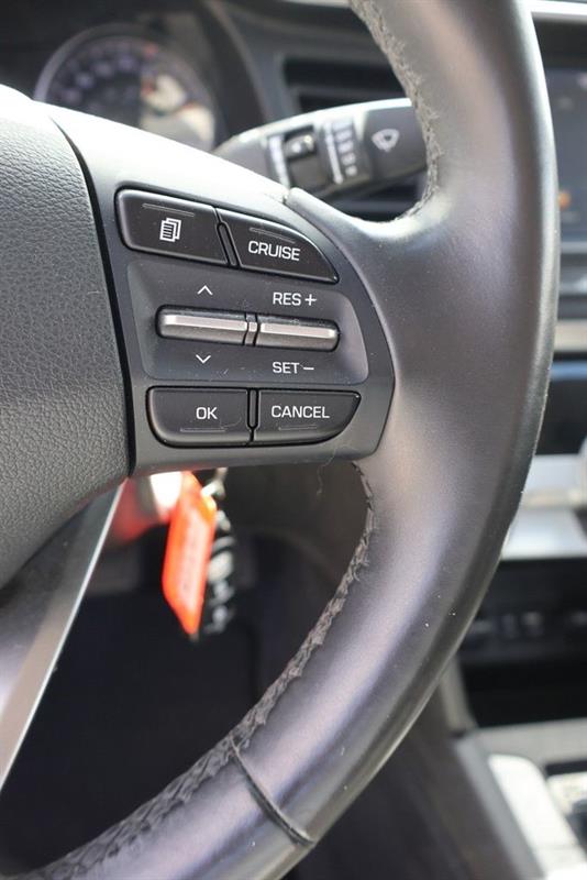 hyundai Elantra 2020 - 16