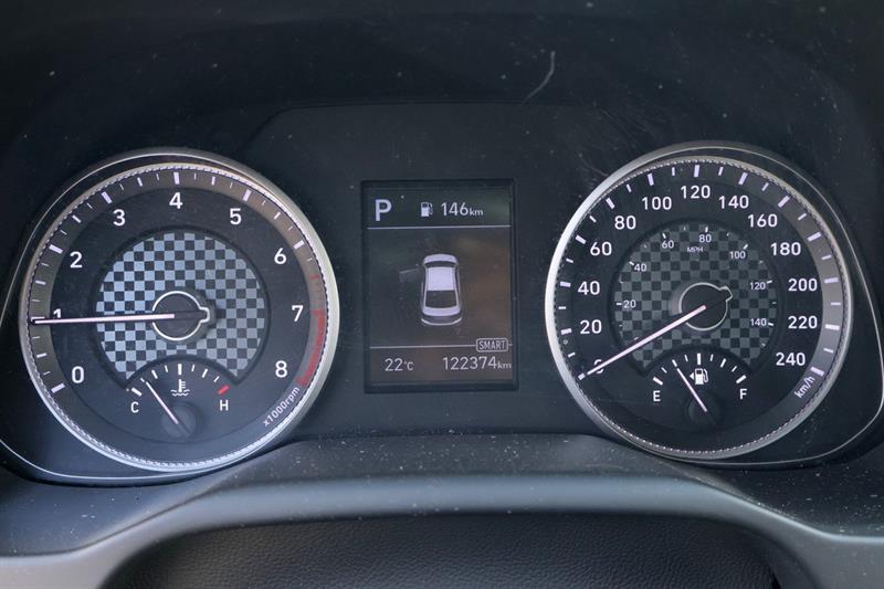 hyundai Elantra 2020 - 17