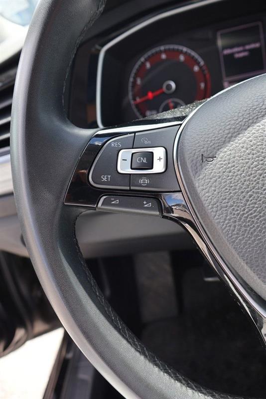volkswagen Jetta 2020 - 10
