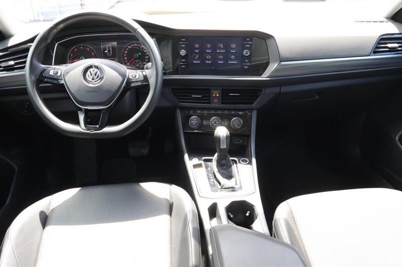 volkswagen Jetta 2020 - 15