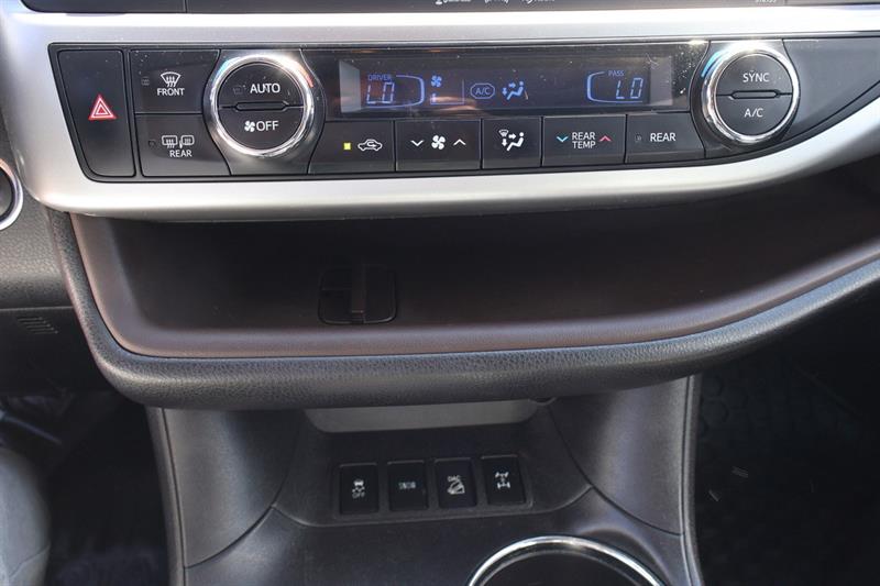 toyota Highlander 2016 - 24