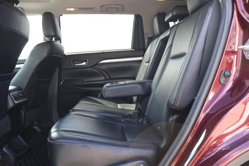 toyota Highlander 2016 - 28