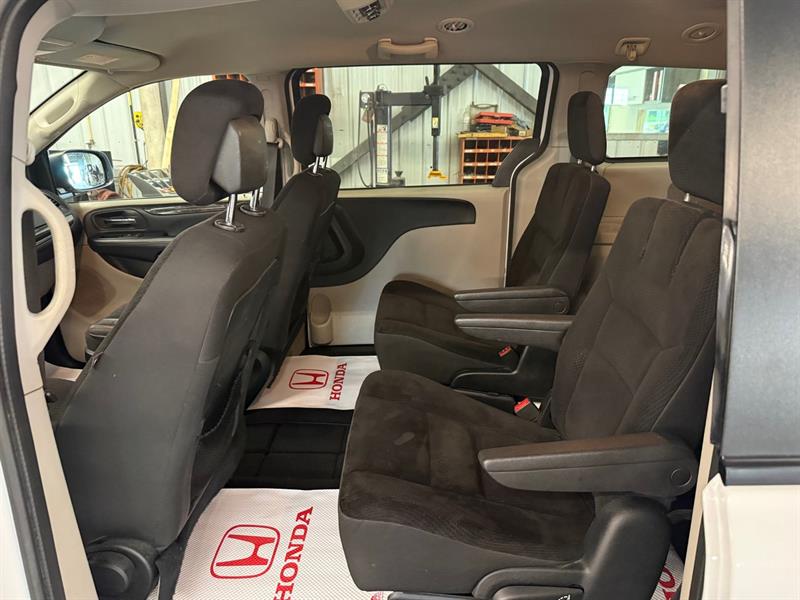dodge Grand Caravan 2018 - 26