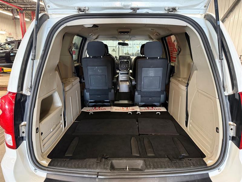 dodge Grand Caravan 2018 - 32