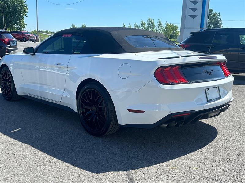 ford Mustang 2023 - 7