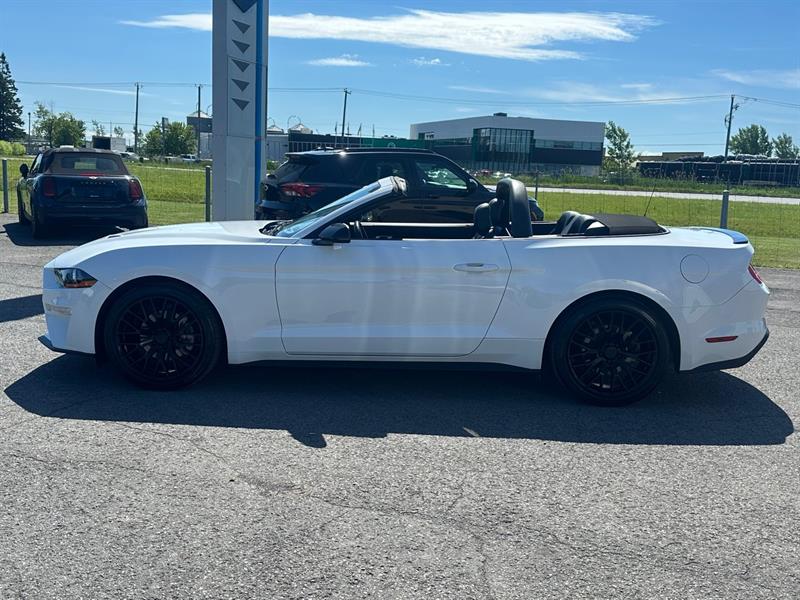 ford Mustang 2023 - 17
