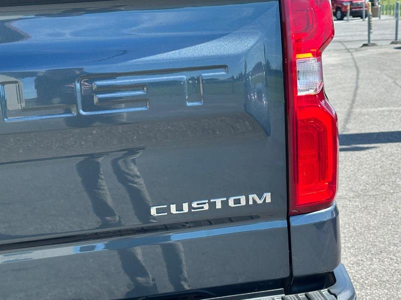 chevrolet Silverado 1500 2021 - 11