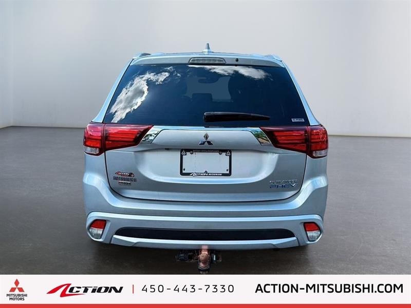mitsubishi Outlander rechargeable 2018 - 4