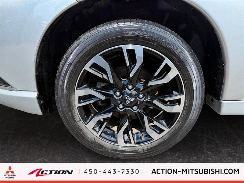 mitsubishi Outlander rechargeable 2018 - 9