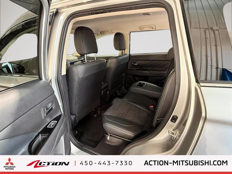 mitsubishi Outlander rechargeable 2018 - 12