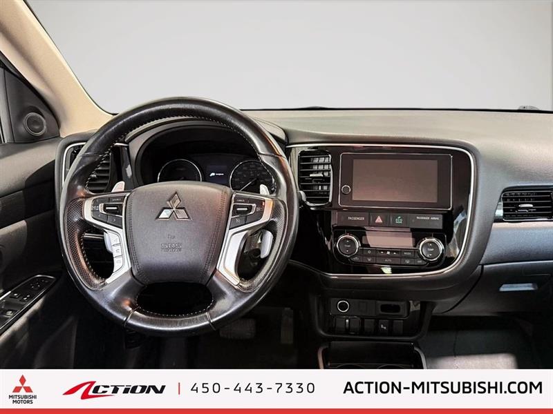 mitsubishi Outlander rechargeable 2018 - 17