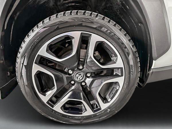 toyota RAV4 2019 - 9
