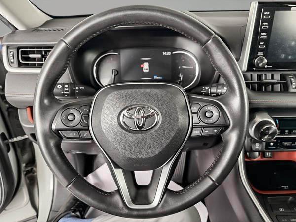 toyota RAV4 2019 - 16