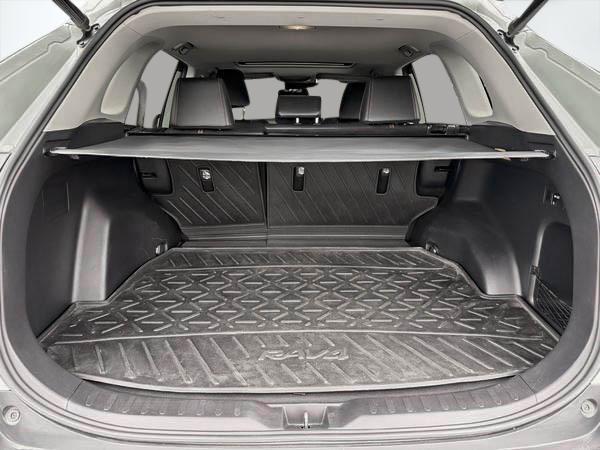 toyota RAV4 2019 - 24