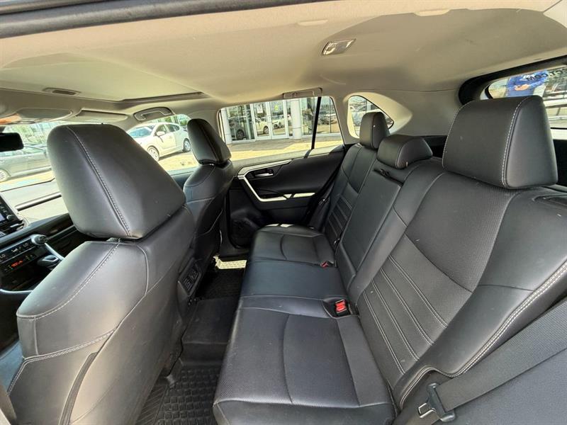 toyota RAV4 2019 - 17