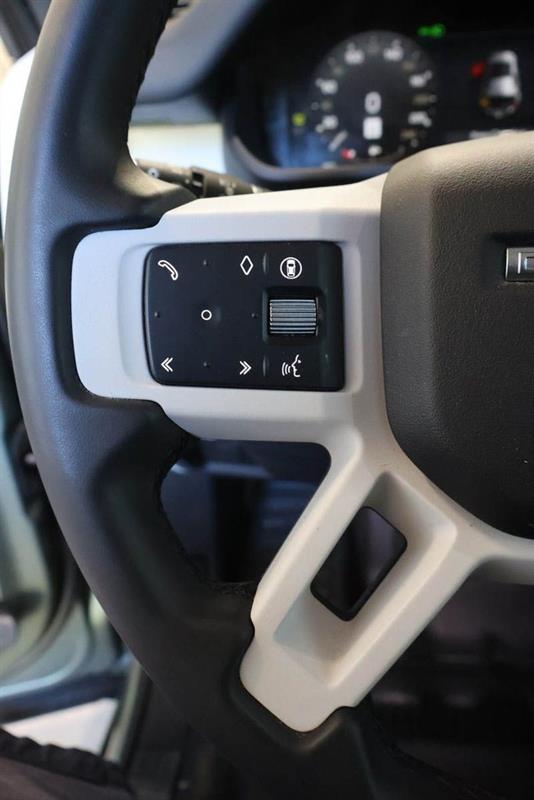 land rover Defender 2025 - 17