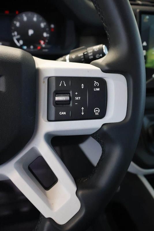 land rover Defender 2025 - 18