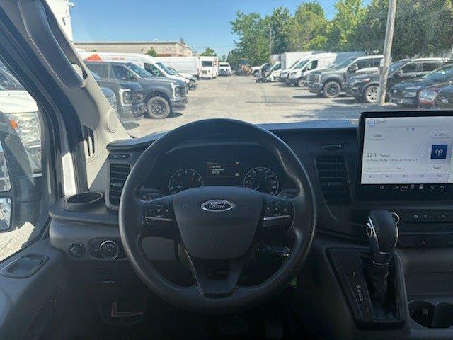 ford Transit fourgon utilitaire 2023 - 11