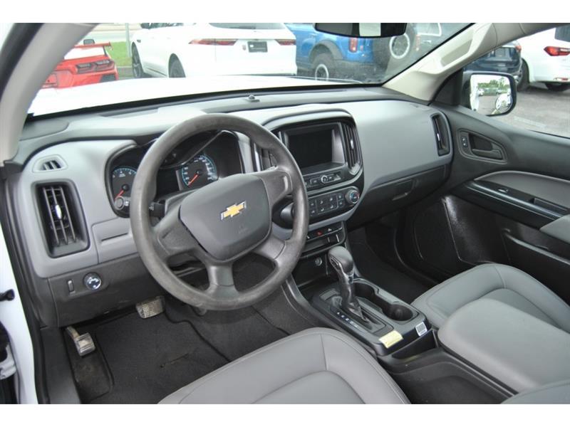 2022 Chevrolet Colorado - Image 12
