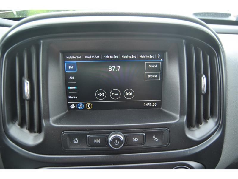 2022 Chevrolet Colorado - Image 17