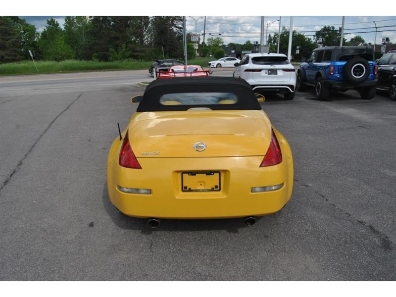2005 Nissan 350Z - Image 8