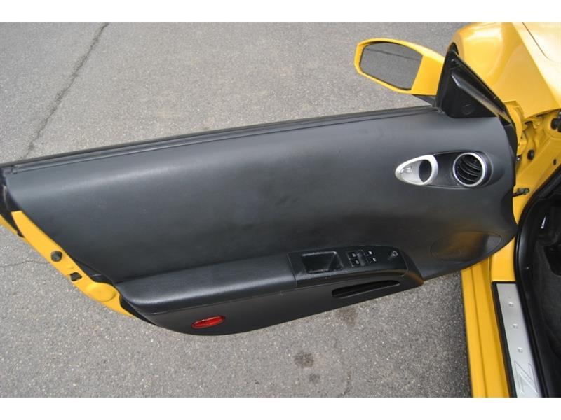 2005 Nissan 350Z - Image 18