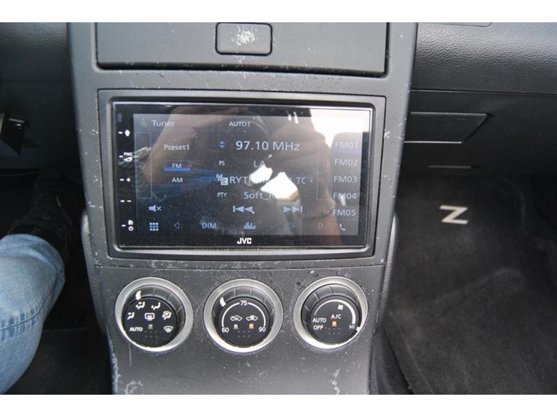 2005 Nissan 350Z - Image 24