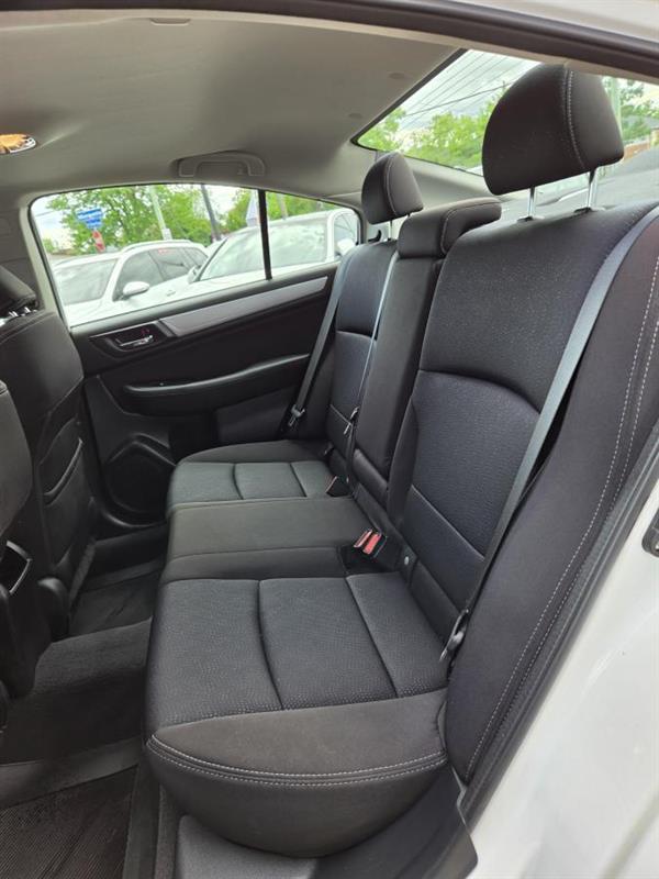 2017 Subaru Legacy - Image 13