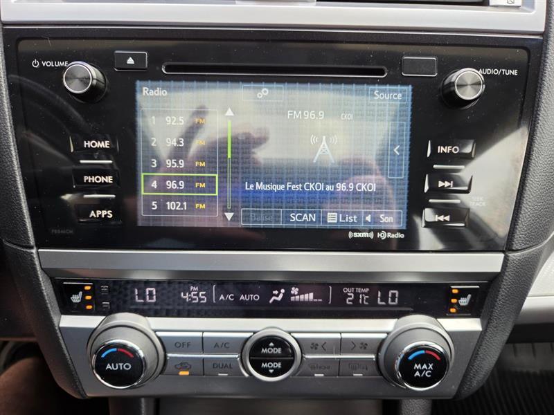 2017 Subaru Legacy - Image 22