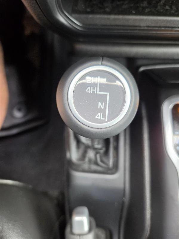2019 Jeep Wrangler - Image 19