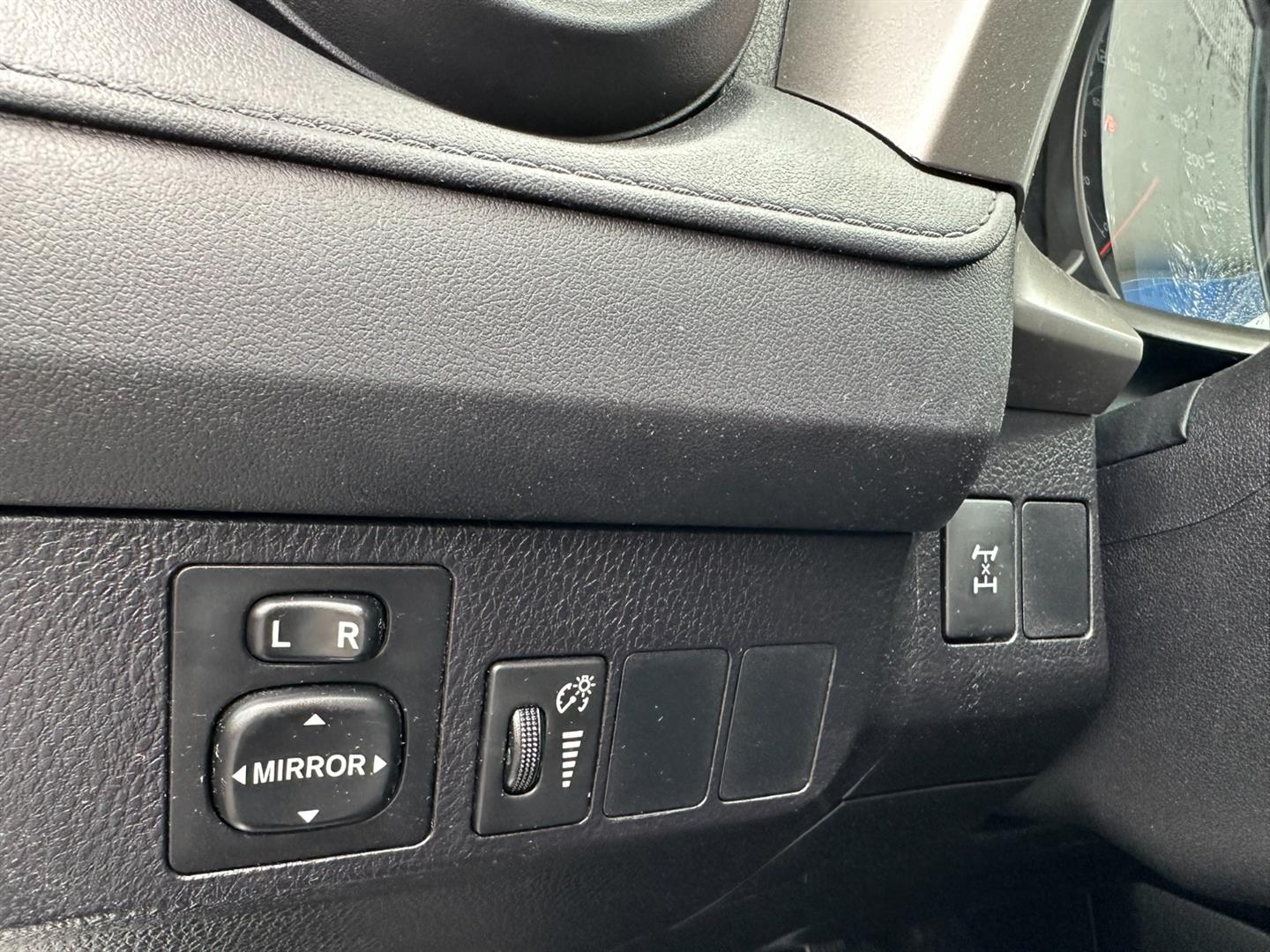 toyota RAV4 2016 - 10