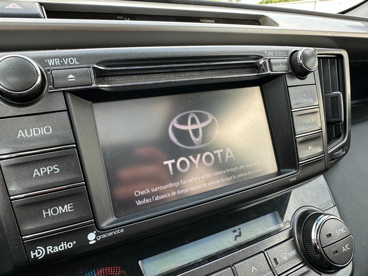 toyota RAV4 2015 - 11