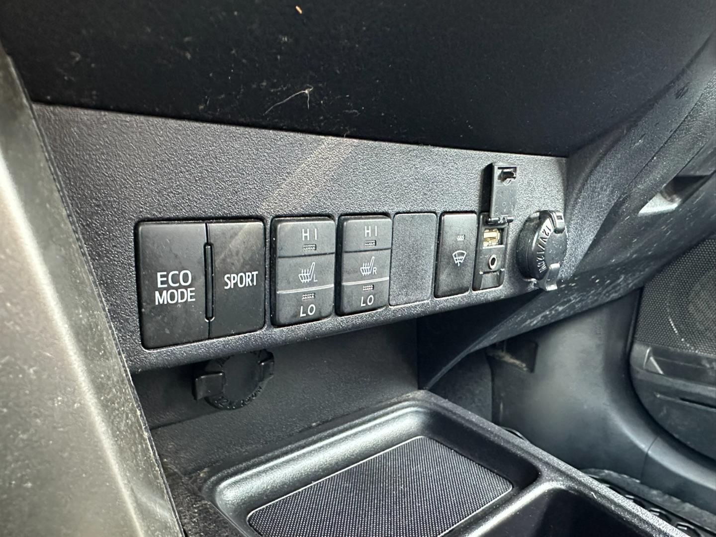 toyota RAV4 2015 - 12