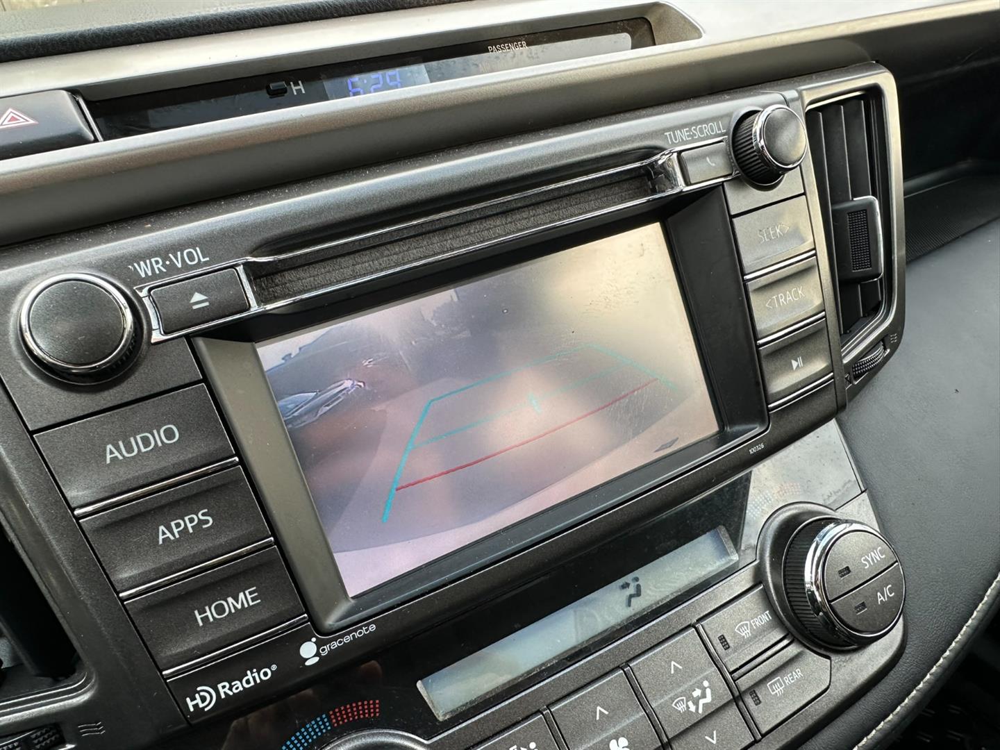 toyota RAV4 2015 - 13